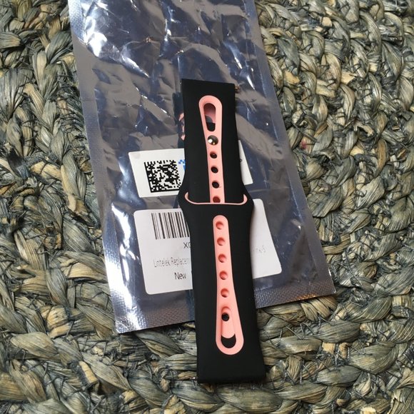 Replacement Bands for Fitbit Versa Small - Picture 5 of 6